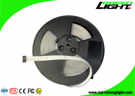 1630 luces de tira flexibles al aire libre SMD 2835 140Leds del silicón LED de Lumen/M para el túnel minero
