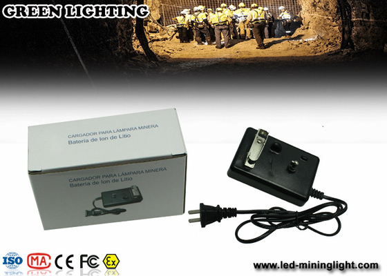 Lámpara de casquillo llevada seguridad impermeable 4000 lux/6.6ah con Li - Ion Battery, tiempo de trabajo largo