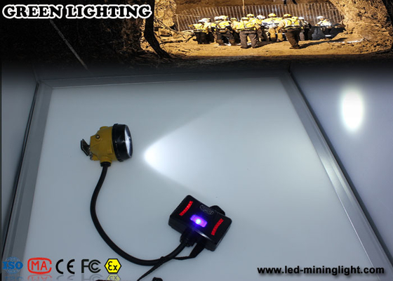 Luces impermeables del casquillo de la explotación minera de 3W IP68 de 28000 lux con la caja de batería del piloto