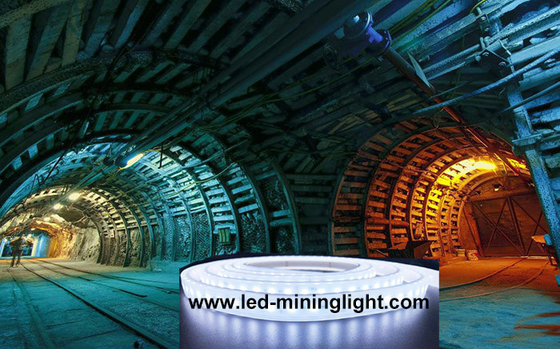 La prenda impermeable 24V llevó la luz de tira con la iluminación de tira industrial de la fuente de alimentación para abrir a Pit Underground Mine