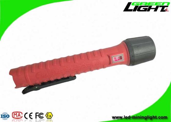 Linterna a prueba de explosiones fuerte USB 4.4Ah Li - Ion Battery 25000lux del brillo IP68