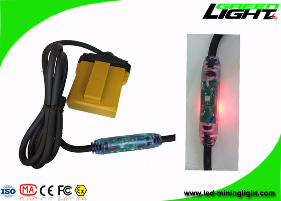 el casquillo minero de 10.4Ah IP68 enciende la advertencia de la energía baja de 25000 Lux Minig Corded Cable With