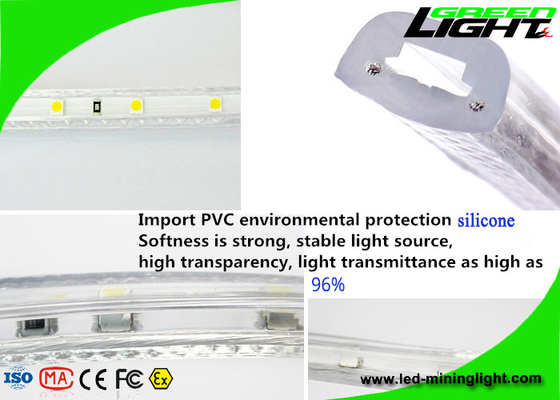 Luces de tira flexibles brillantes estupendas de Smd LED 5500K-6000k al aire libre el 16W/M Fire Resistant
