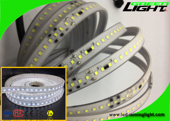 Luces de tira flexibles brillantes estupendas de Smd LED 5500K-6000k al aire libre el 16W/M Fire Resistant