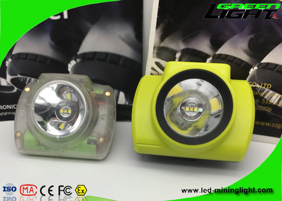 El casco subterráneo impermeable enciende el brillo 13000lux con el cable de la carga por USB