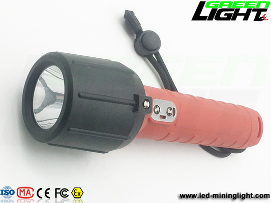 Luz recargable 10W IP68 de la antorcha del cargador USB 3000lux 750mA