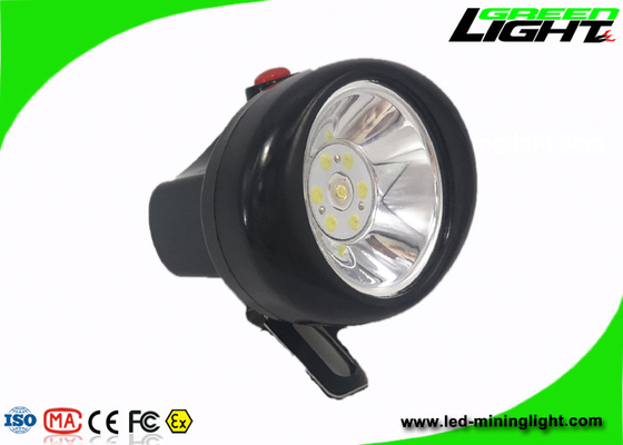 0.65W 4000Lux Lámpara de tapa inalámbrica portátil Mini faro de casco de iones de litio recargable