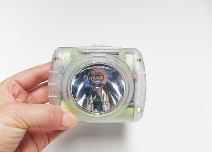 Lámpara minera LED inalámbrica recargable a prueba de explosiones IP68, lámpara de minero con pantalla OLED de 25000Lux