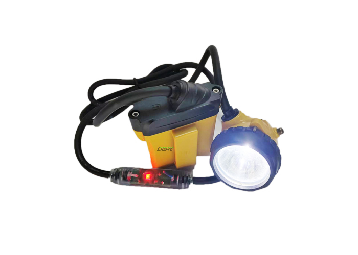 10.4Ah batería de iones de litio recargable lámpara de casco para mineros IP68 impermeable 3W lámpara de tapa de minería con luz SOS
