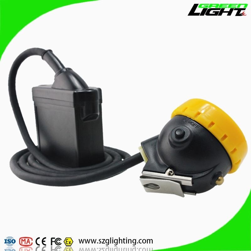 El casquillo minero atado de la luz larga enciende 10000 Lux With 6.6Ah Li - Ion Battery Pack